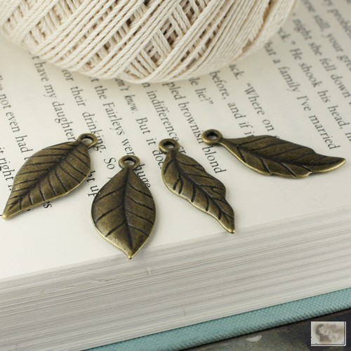 Prima Marketing Inc - Vintage Trinket