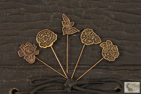 Prima Marketing Inc. - Metal Pin- Rosarian